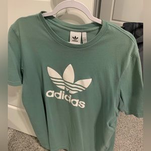 Men’s Size L Adidas T-shirt